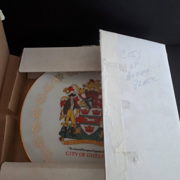 RARE City of Guelph, Ontario New collector's plate - Picture 8 of 9